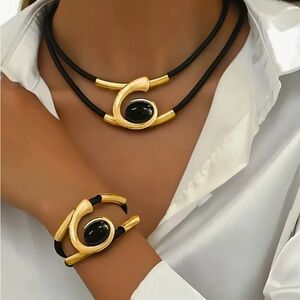 Two-piece Set Retro Bohemian Style Double Layer Black Rope Design